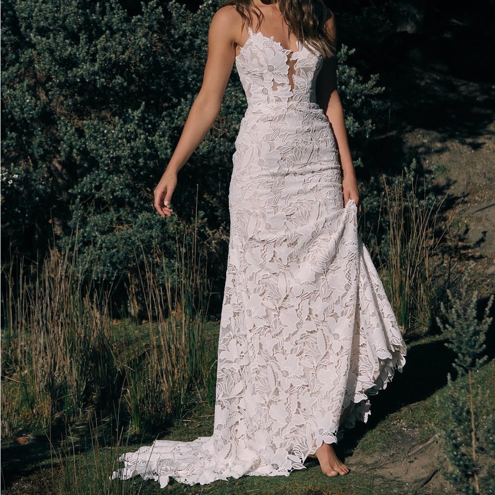 Madi Lane fit and flare wedding dress